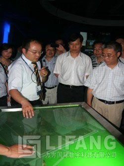 成都市政府副秘书长师江莅临明博链接_明博MINGBO(中国)
国际考察