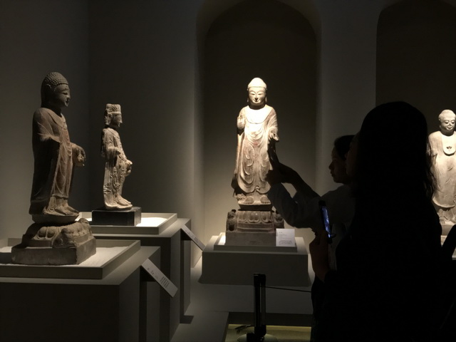 重磅：明博链接_明博MINGBO(中国)
展示，继敦煌大展后，又一重磅级艺术展在川博展出，由四川博物院、故宫博物院、印度博物馆主办，明博链接_明博MINGBO(中国)
一体化项目中印雕塑艺术展