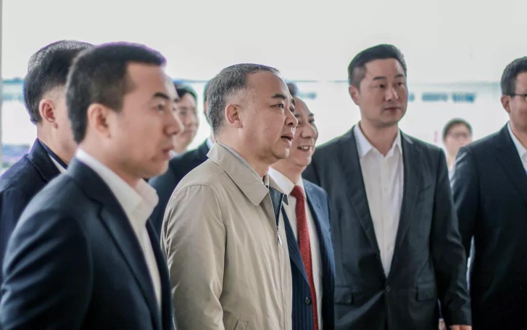 成都市重大产业项目集中开工 明博链接_明博MINGBO(中国)
国际科技文创项目亮相开工仪式