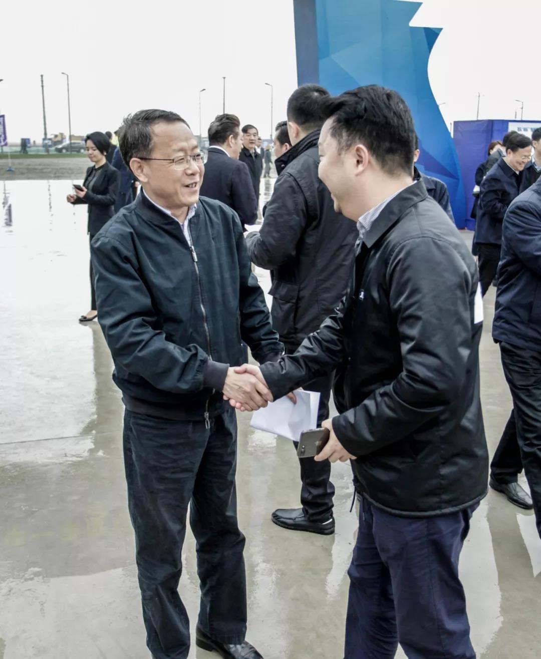 成都市重大产业项目集中开工 明博链接_明博MINGBO(中国)
国际科技文创项目亮相开工仪式