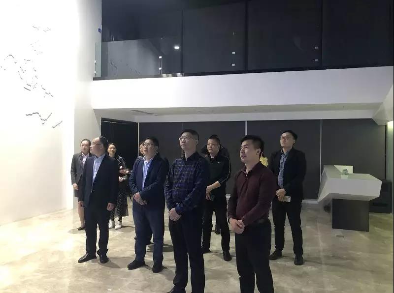 成都产业投资集团、阆中市委宣传部相继莅临明博链接_明博MINGBO(中国)
集团考察调研