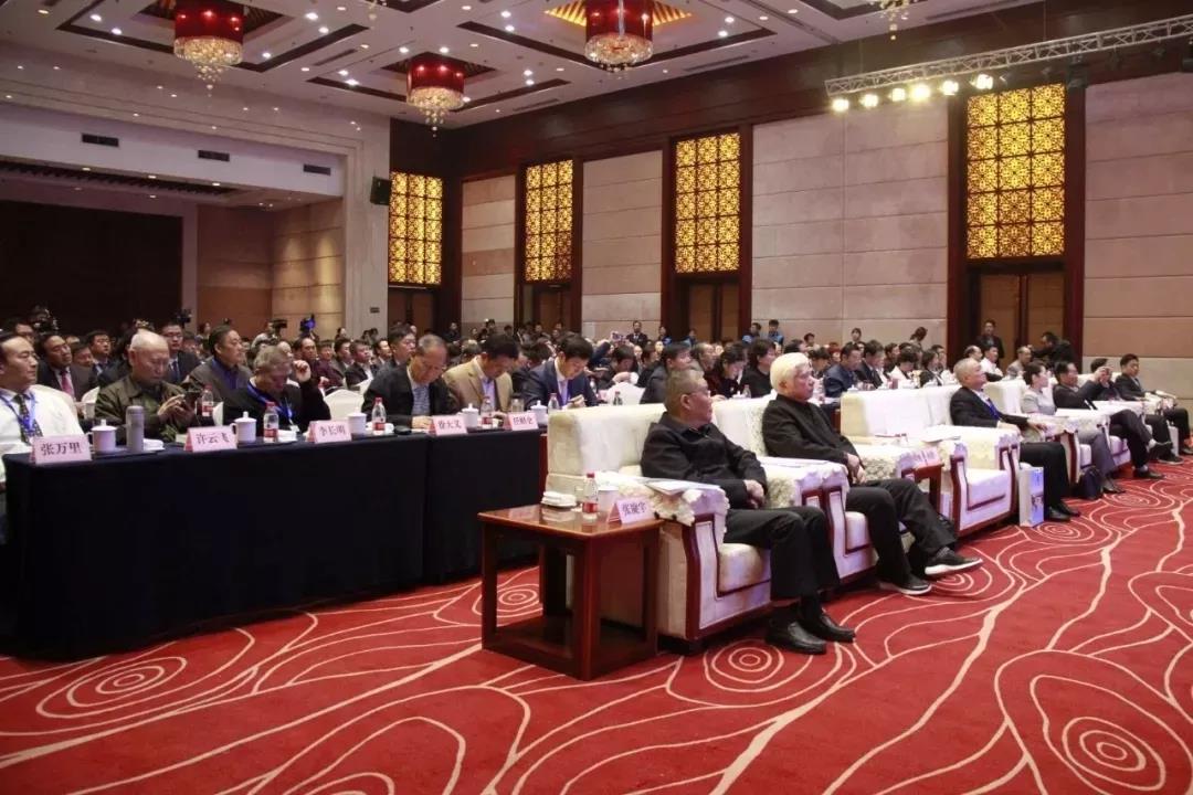 明博链接_明博MINGBO(中国)
集团与聊城市旅发集团进行战略签约