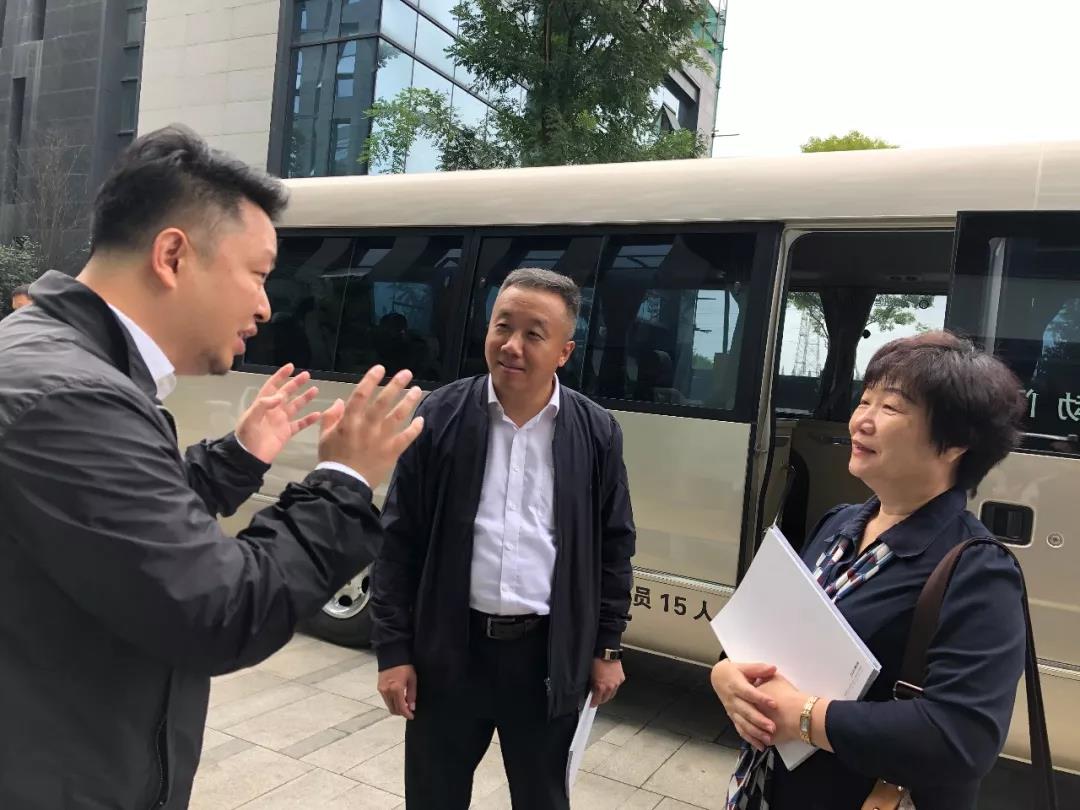 鄂尔多斯市委宣传部一行莅临明博链接_明博MINGBO(中国)
集团考察调研