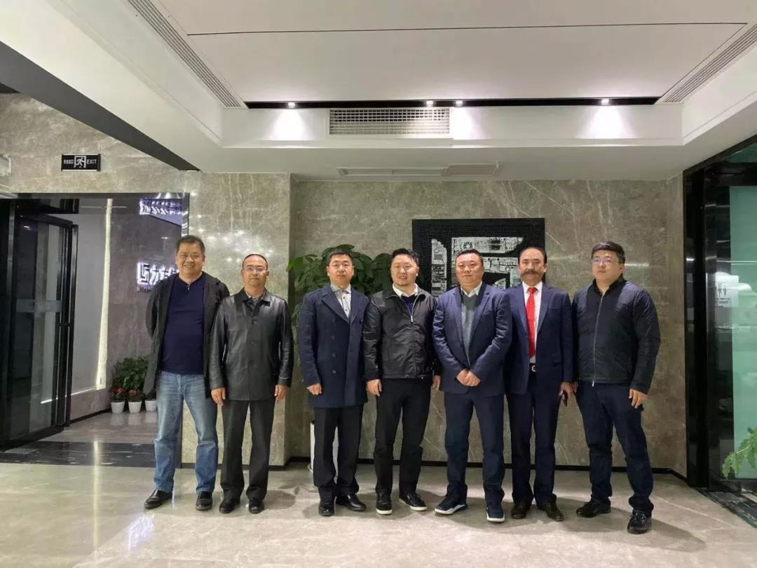 阿坝州州长、金川县委书记相继莅临明博链接_明博MINGBO(中国)
集团考察调研