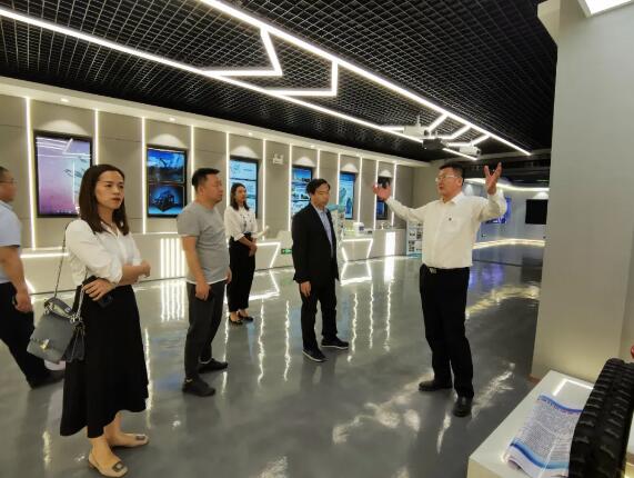 明博链接_明博MINGBO(中国)
集团牵手乌鲁木齐市 | 又一城市名片将被“智造”，看明博链接_明博MINGBO(中国)
如何赋能新疆再续传奇