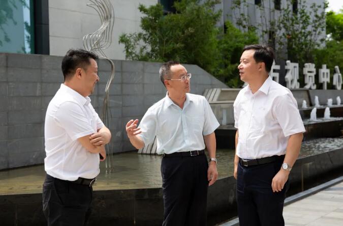 乐山市委副书记、市长张彤率乐山、峨眉山两市政府班子赴明博链接_明博MINGBO(中国)
集团考察合作