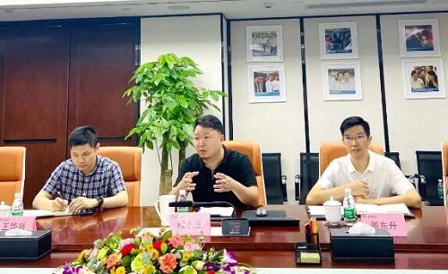 玉龙集团董事刘晓华一行莅临明博链接_明博MINGBO(中国)
考察交流